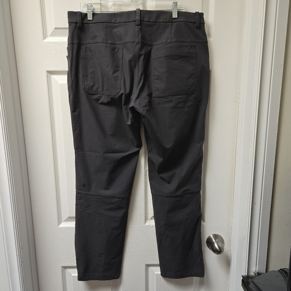 Lululemon ABC Pant Classic Graphite Gray - Picture 4 of 8